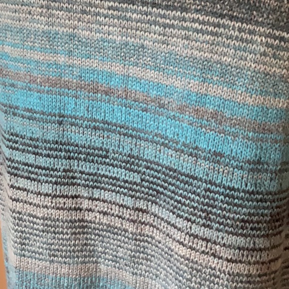 Baciano Brand Blue Gradient Sleeveless Cardigan with Fringe - Picture 7 of 7